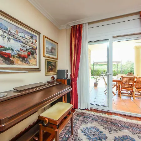 Villa Bertoni Golf & Sea By Interhome レウス